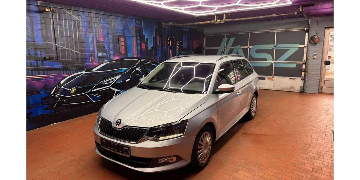 Skoda Fabia 220.000 km 5.900 &euro; Hamburg 22525