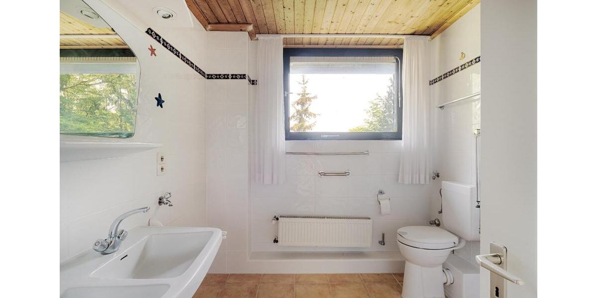 Einfamilienhaus Rosengarten - 11 Zimmer, 355 m&sup2;, 980.000&euro; | Angebot:26989127