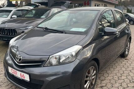 Toyota Yaris 296.594 km 3.900 &euro; Buxtehude 21614