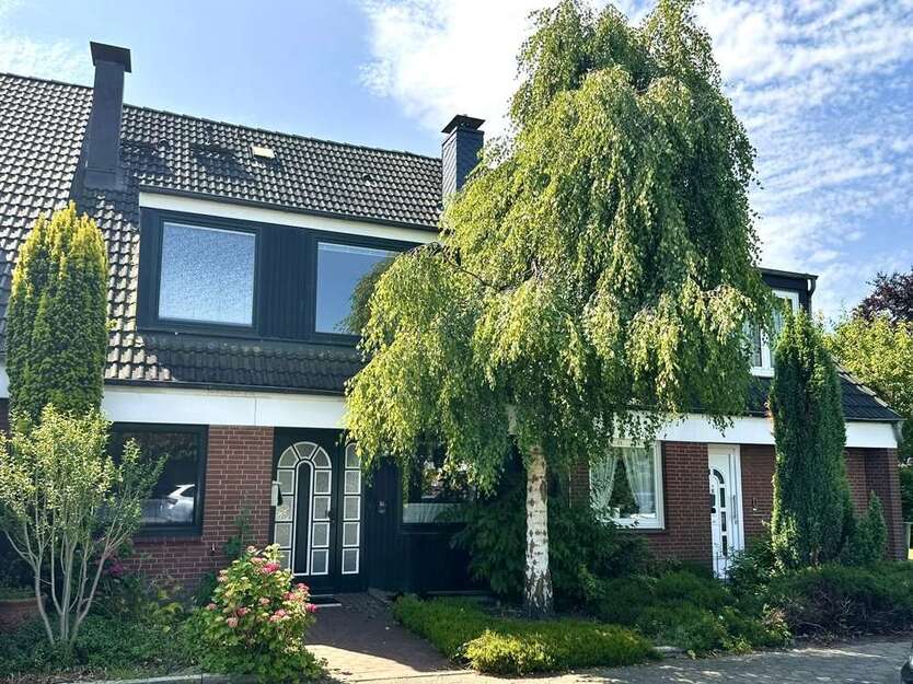 Haus zum Kaufen in Wedel 495.000 € 132 m²
