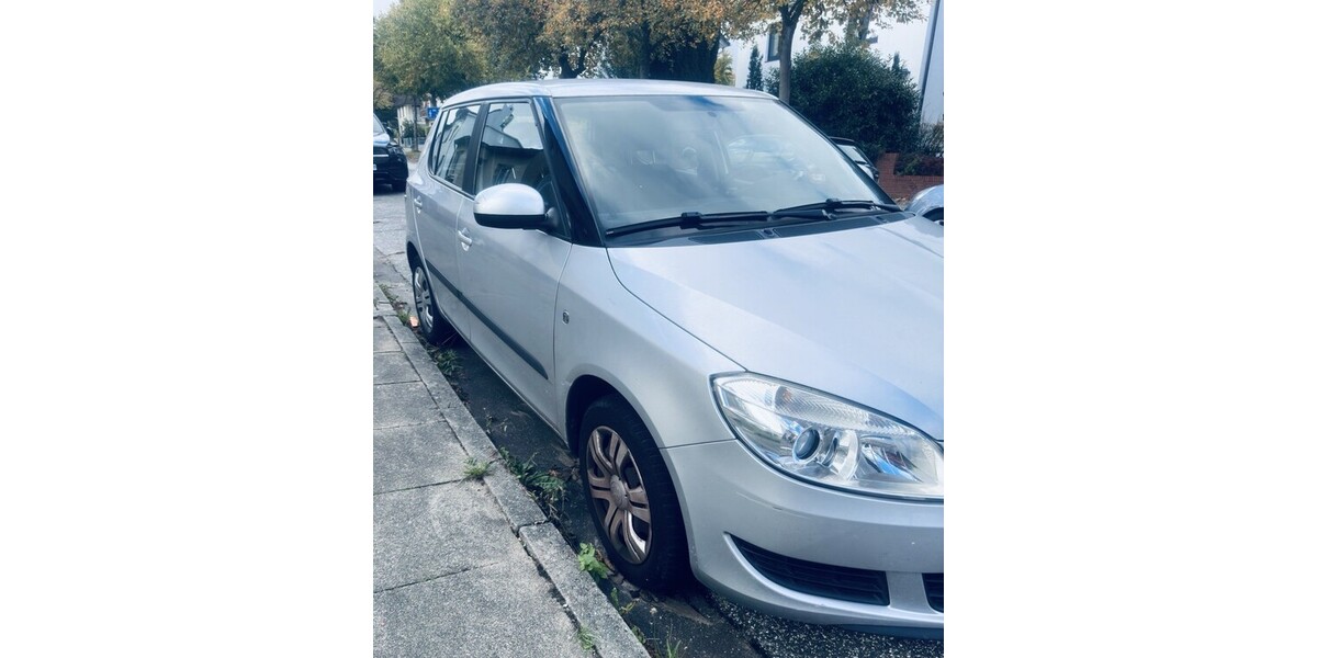 Skoda Fabia 153.000 km 2.399 &euro; Hamburg 20038