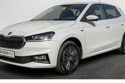 Skoda Fabia 23.350 km 19.489 &euro; Schenefeld 22869