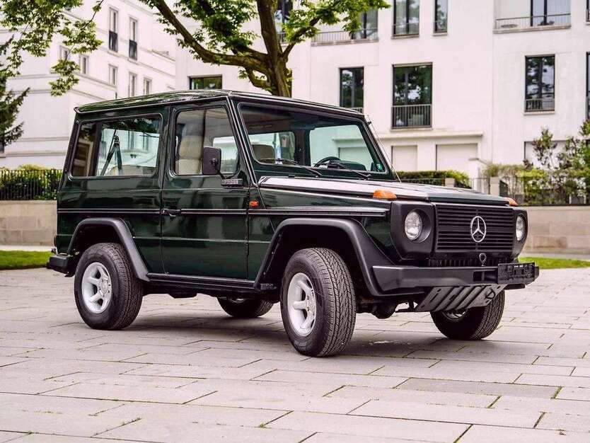 230