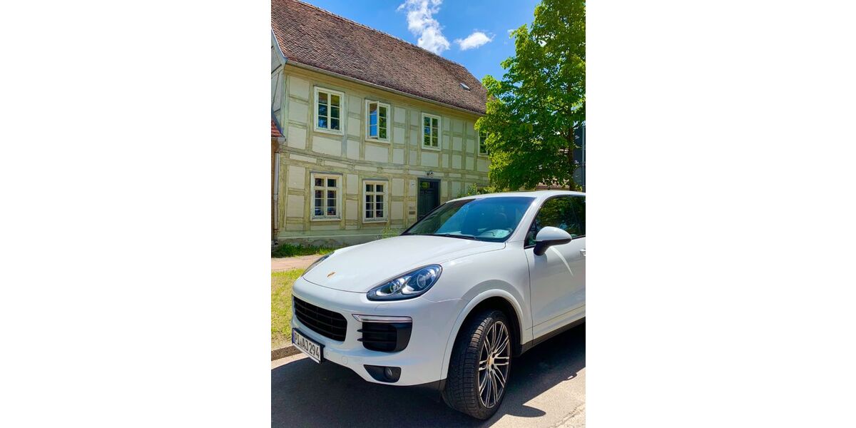 Porsche Cayenne 143.000 km 20.900 &euro; Schenefeld 22869