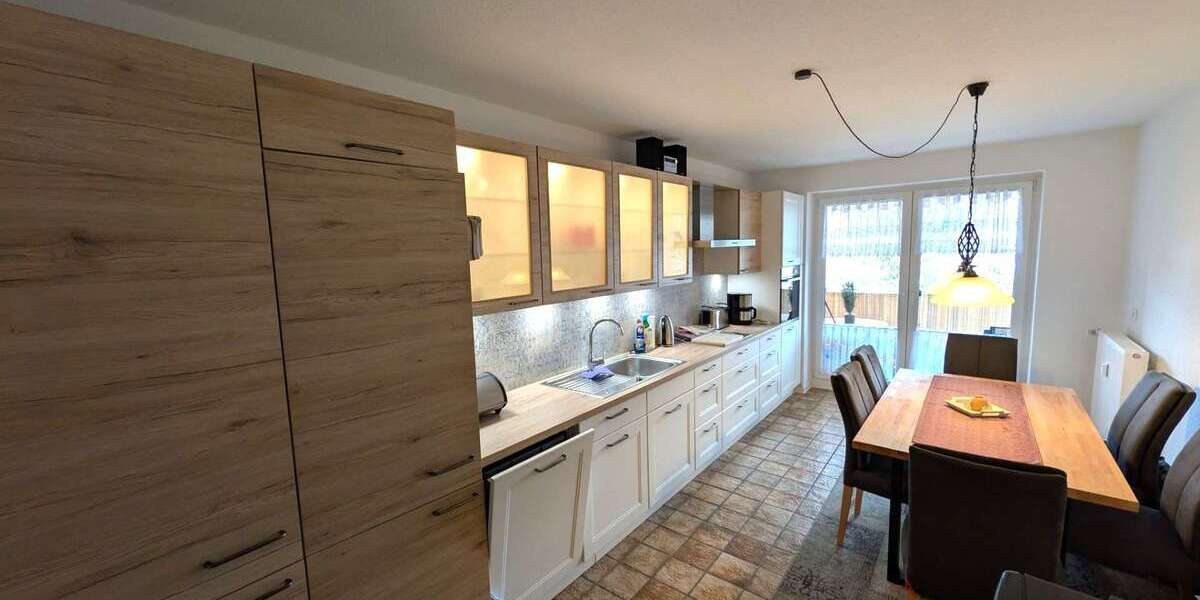 Etagenwohnung Glinde - 3 Zimmer, 98 m&sup2;, 1.175&euro; | Angebot:25921663