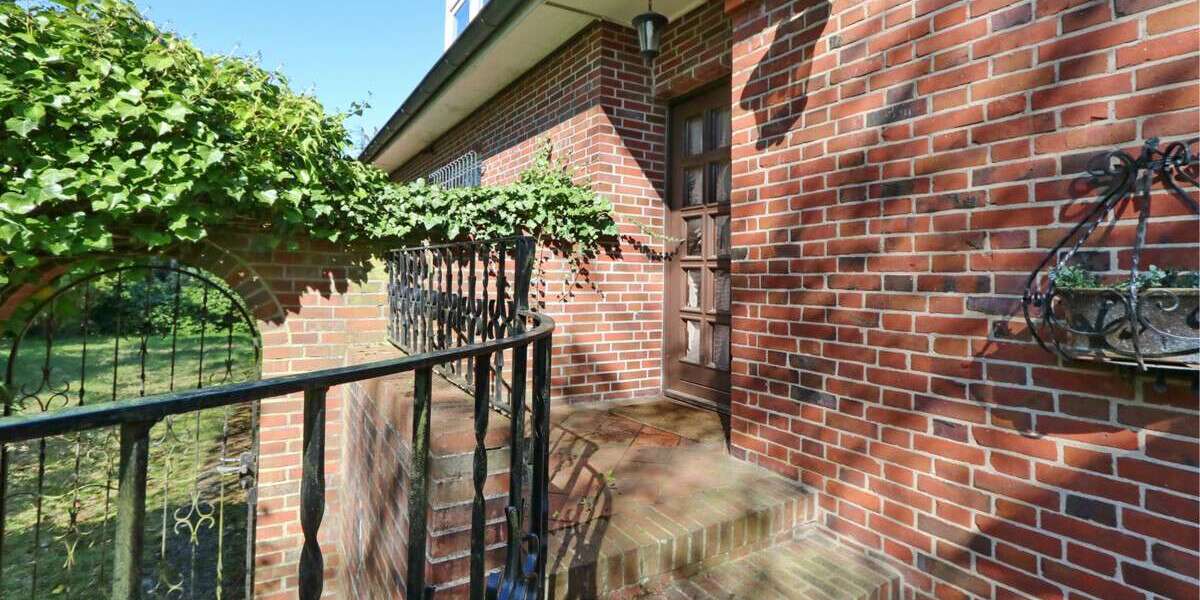 Einfamilienhaus Hamburg Wandsbek - 9 Zimmer, 233 m&sup2;, 800.000&euro; | Angebot:26905139