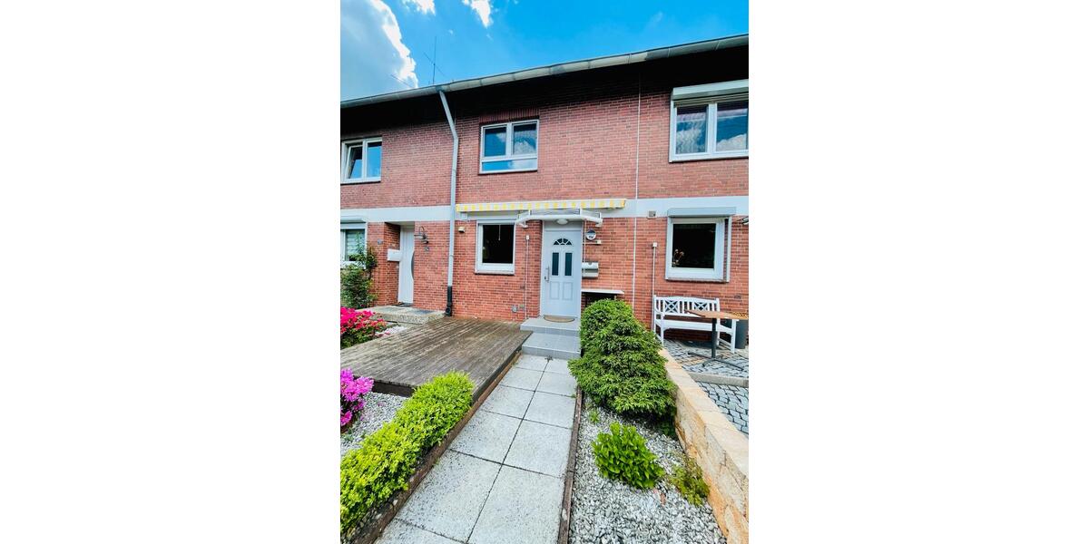 Reihenhaus Norderstedt Friedrichsgabe - 4 Zimmer, 100 m&sup2;, 1.600&euro; | Angebot:25546950