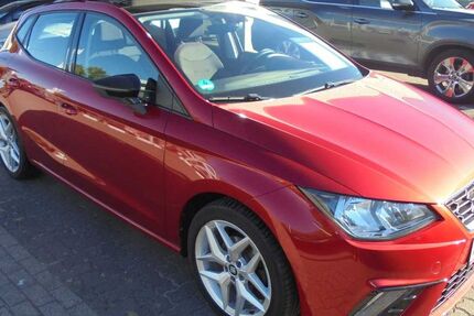 Seat Ibiza 85.141 km 14.900 € Hamburg 22043