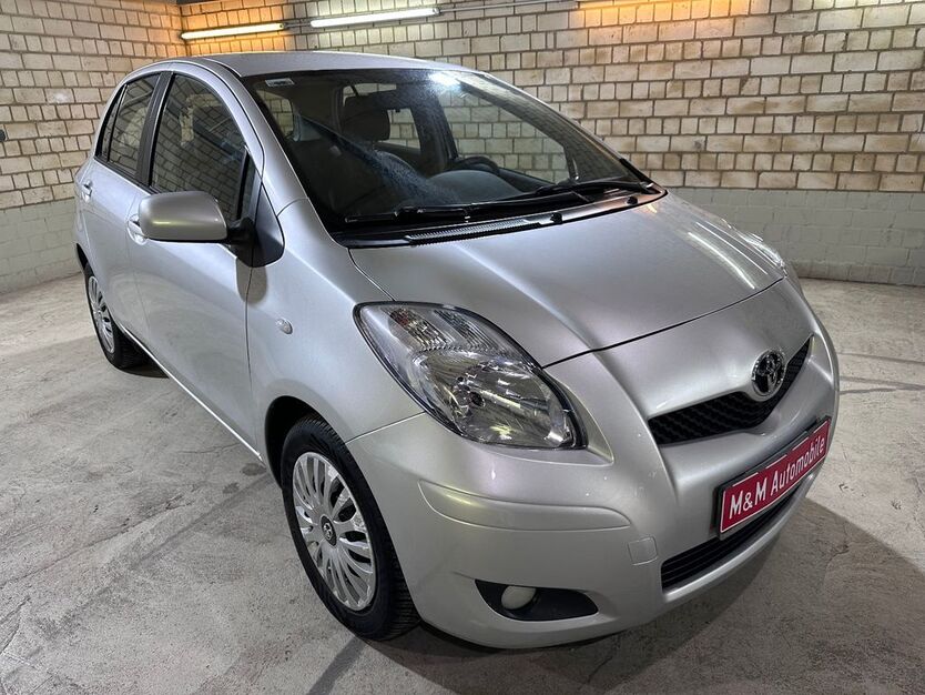 Toyota Yaris 107.201 km 6.999 € Hamburg 21079
