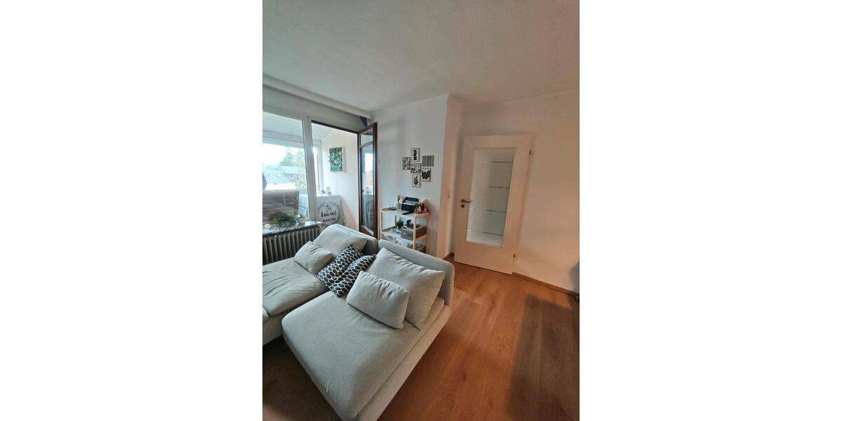 Dachgeschoßwohnung Stapelfeld - 3 Zimmer, 71 m&sup2;, 299.000&euro; | Angebot:24868233