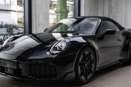 Porsche 992 3.648 km 288.900 &euro; Hamburg 22529