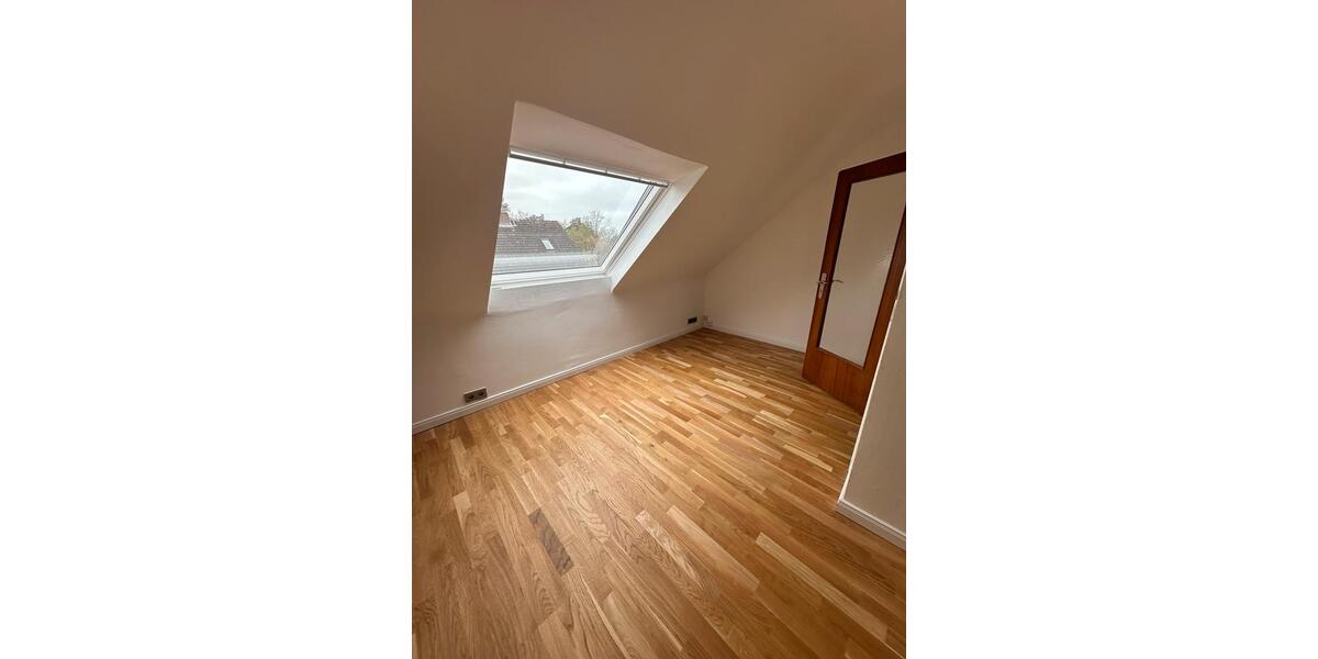 Reihenhaus Neu Wulmstorf - 5.5 Zimmer, 101 m&sup2;, 1.599&euro; | Angebot:26430897