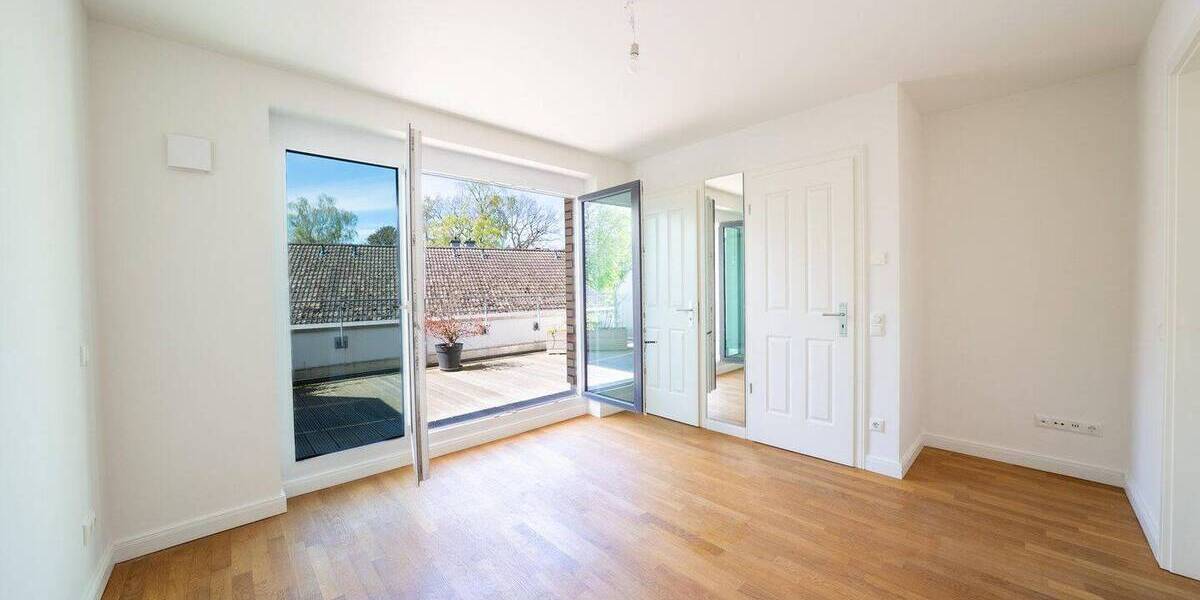 Reihenmittelhaus Hamburg Niendorf - 6 Zimmer, 140 m&sup2;, 899.000&euro; | Angebot:26657368