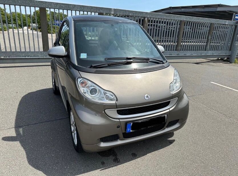 Smart ForTwo 80.600 km 6.300 € Hamburg 20539