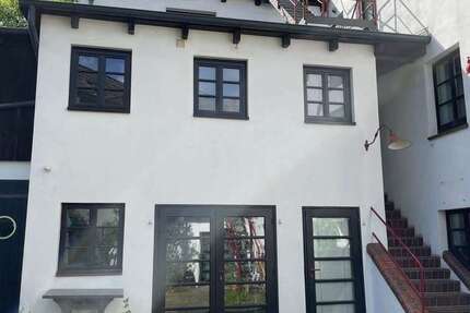 Wohnung zum Mieten in Hamburg 4.209 € 183 m²