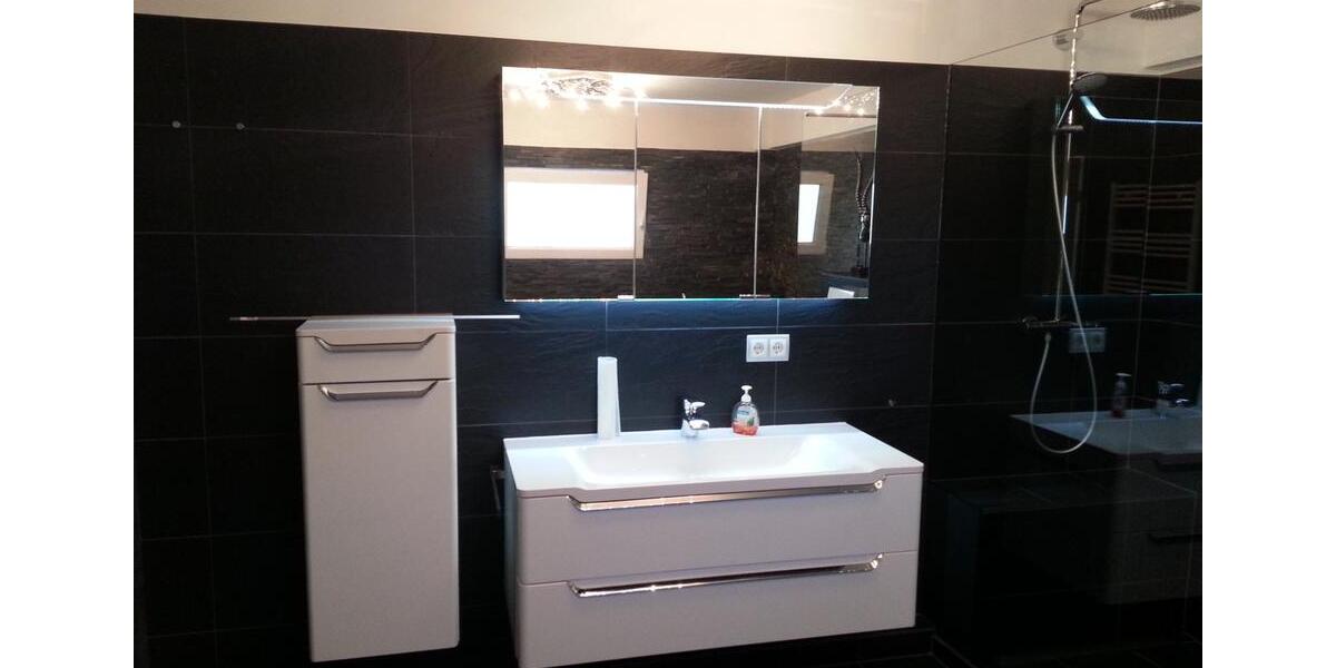 Etagenwohnung Oststeinbek - 3 Zimmer, 130 m&sup2;, 1.550&euro; | Angebot:25219621