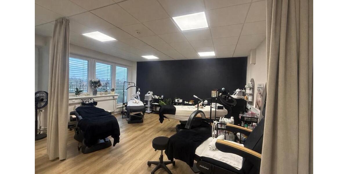 Gewerbeobjekt Hamburg Eidelstedt - 2.460&euro; | Angebot:26064974