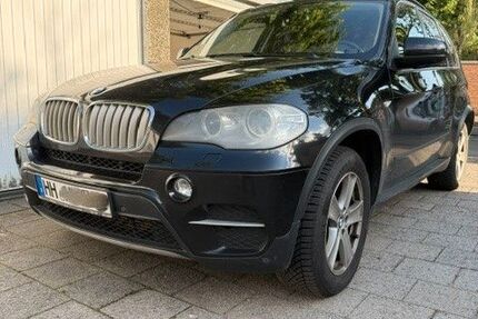 BMW X5 213.000 km 12.650 &euro; Hamburg 22119