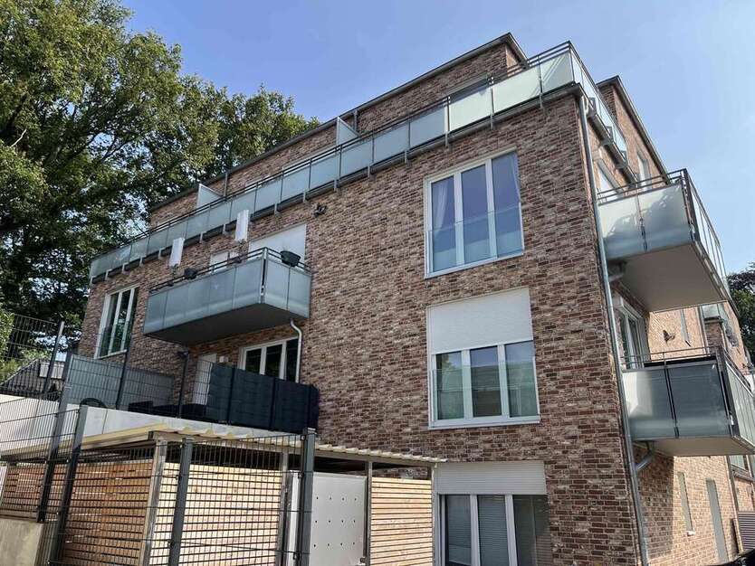 Wohnung zum Mieten in Hamburg Hummelsbüttel 2.100 € 99.92 m²