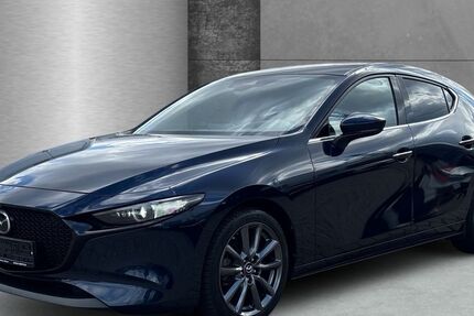 Mazda 3 50.775 km 25.420 &euro; Hamburg 22529