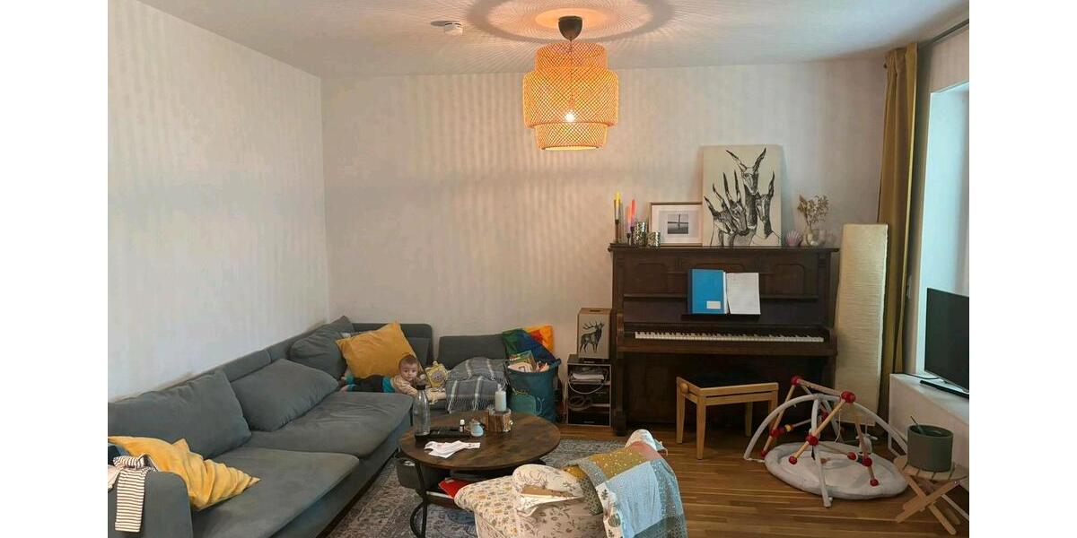 Etagenwohnung Hamburg Altona-Nord - 3 Zimmer, 90 m&sup2;, 1.500&euro; | Angebot:26164418