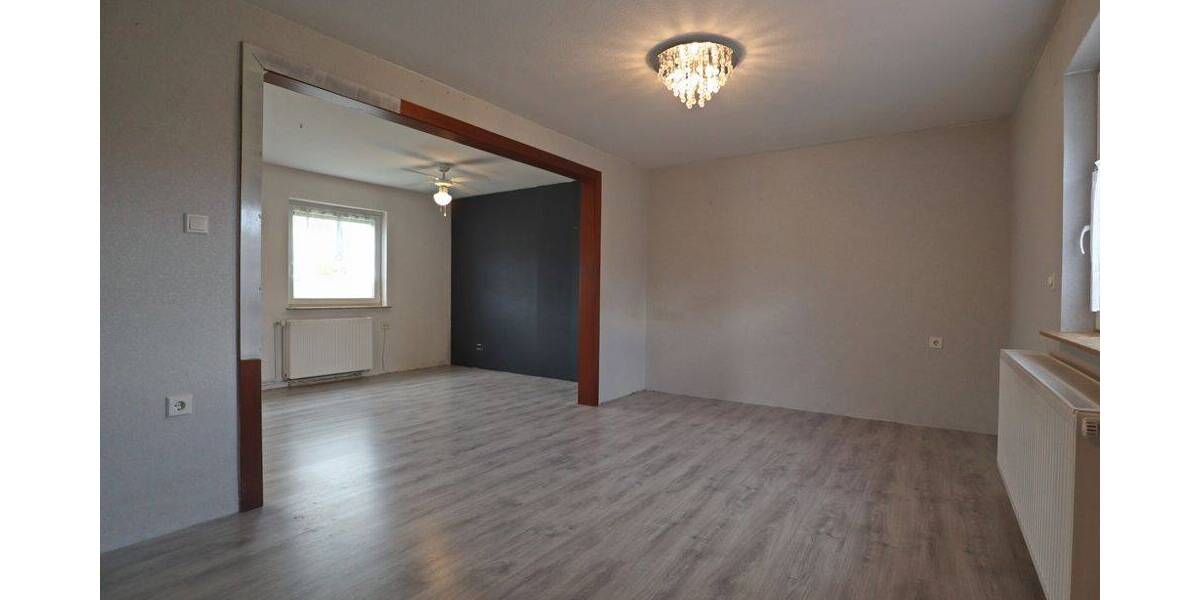 Doppelhaushälfte Pinneberg - 3 Zimmer, 121 m&sup2;, 1.270&euro; | Angebot:26858810