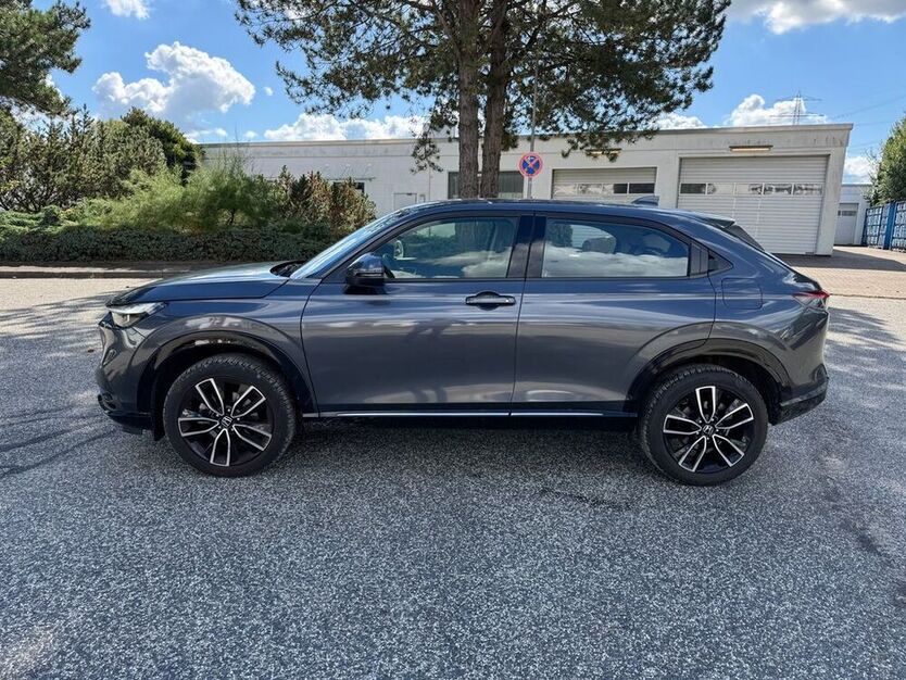 HR-V
