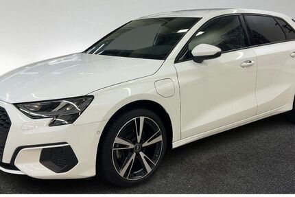 Audi A3 46.850 km 27.270 &euro; Hamburg 22529