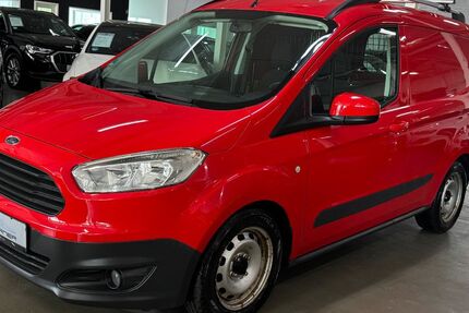 Ford Tourneo Courier 103.996 km 8.800 € Hamburg 20537