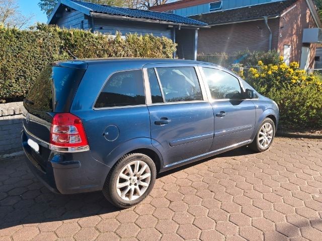 Opel Zafira 167.000 km 4.400 &euro; Bargteheide 22941