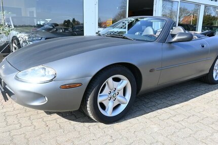 Jaguar XK8 4.0-V8 Convertible *deutsches Auto* 133.000 km 18.500 &euro; Seevetal - Hittfeld 21218