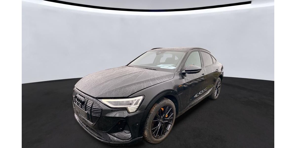 Audi e-tron 65.117 km 37.990 &euro; Hamburg 22047