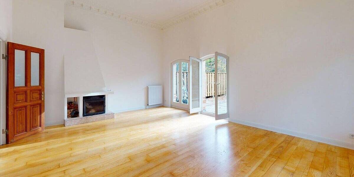 DREAMHOUSE Immobilien: Leben im historischen Ambiente von 1881 3 zimmer