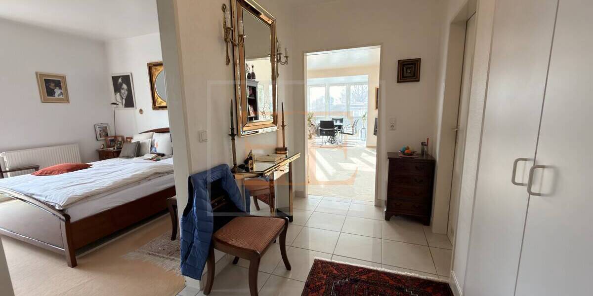 Sonnige 2-Zimmer-Wohnung mit Südbalkon und Tiefgarage in ruhiger Lage von Hamburg-Lurup - Etagenwohnung Hamburg / Lurup Lurup | Angebot:26261236