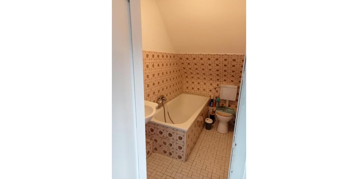 Dachgeschoßwohnung Hamburg Altona - 2 Zimmer, 50 m&sup2;, 980&euro; | Angebot:26671119