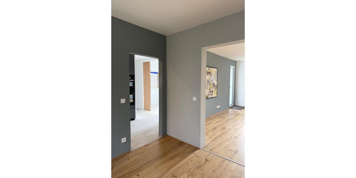 Eigentumswohnung, 3,5 Zimmer, 92qm, 2.OG, Topsaniert, von Privat 3.5 zimmer