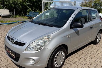 Hyundai i20 90.000 km 3.500 &euro; Norderstedt 22848