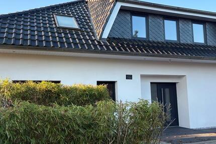 Haus Bargteheide - 8 Zimmer, 268 m&sup2;, 825.000&euro; | Angebot:24750157