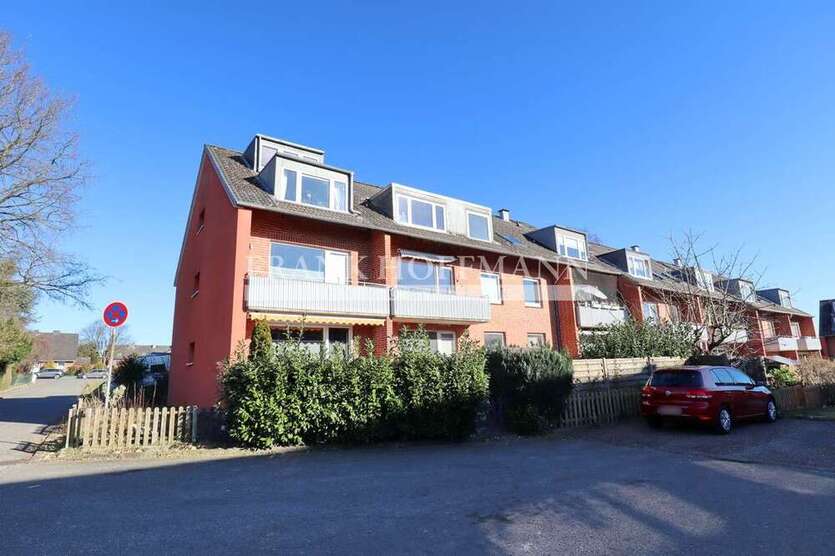 Wohnung zum Kaufen in Henstedt-Ulzburg 169.000 € 70 m²