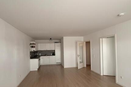 Wohnung Uetersen - 2 Zimmer, 77 m&sup2;, 890&euro; | Angebot:26291919