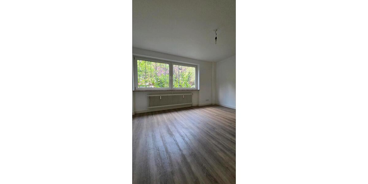 Hochparterre Hamburg Wandsbek - 2 Zimmer, 68 m&sup2;, 330.000&euro; | Angebot:27220360