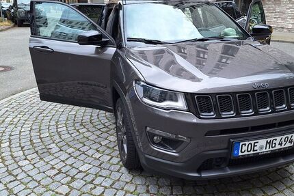 Jeep Compass 122.000 km 13.490 &euro; Hamburg 20459