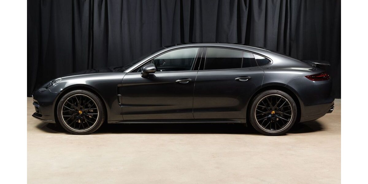 Porsche Panamera 180.458 km 54.300 &euro; Hamburg 22549