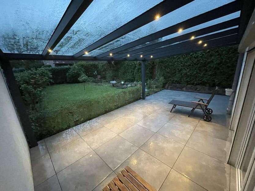 Haus zum Kaufen in Hamburg 550.000 € 136 m²