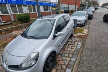 Renault Clio 120.000 km 3.800 &euro; Hamburg 22761