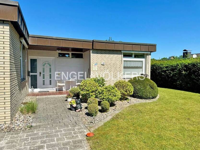 Ehepaar gesucht! Bungalow auf sonnigen Grundstück!