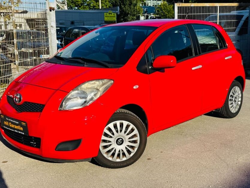 Yaris