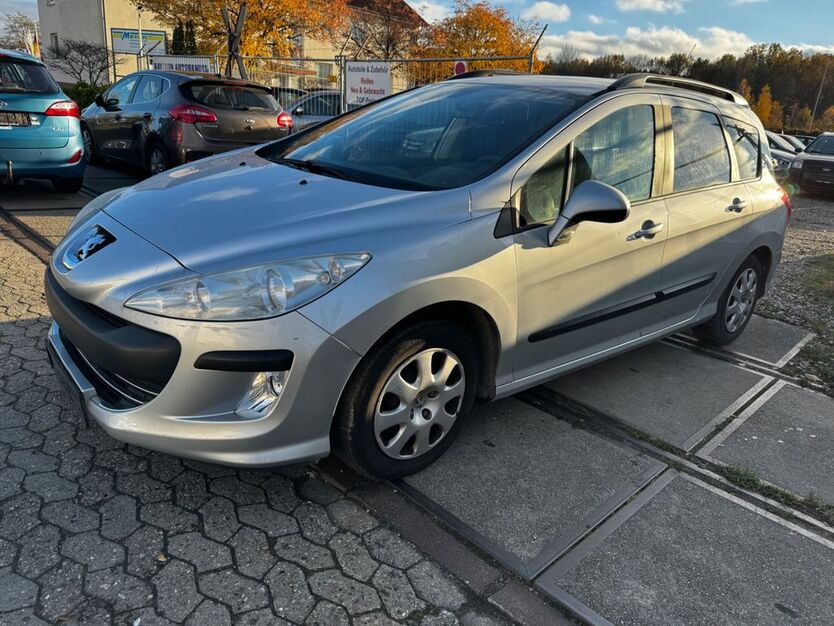 Peugeot 308 169.000 km 899 € Buxtehude 21614