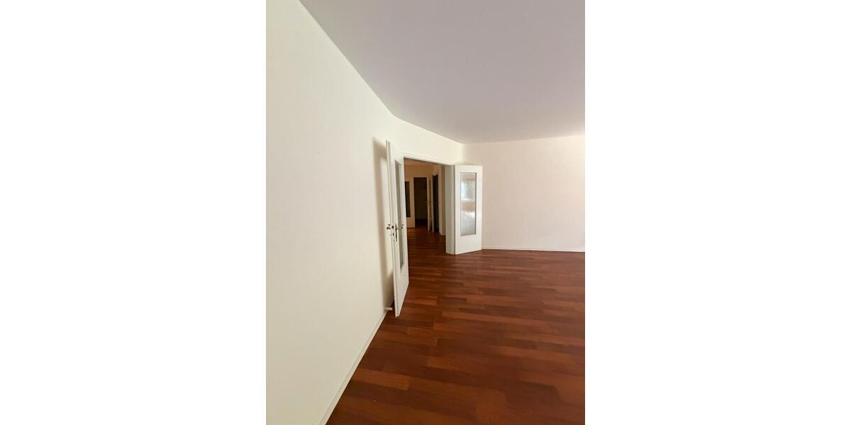 Hochparterre Hamburg Wandsbek - 3 Zimmer, 105 m&sup2;, 560.000&euro; | Angebot:26956257