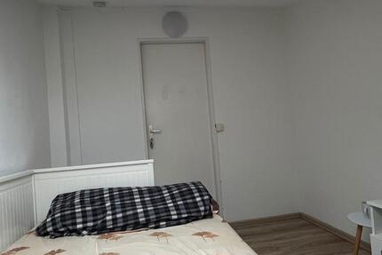 Wohnung Hamburg Harburg - 4 Zimmer, 48 m&sup2;, 390&euro; | Angebot:26123738